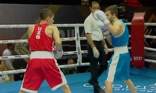 Разгромом с нокдауном обернулся бой Джалилова на ЧМ-2025 по боксу