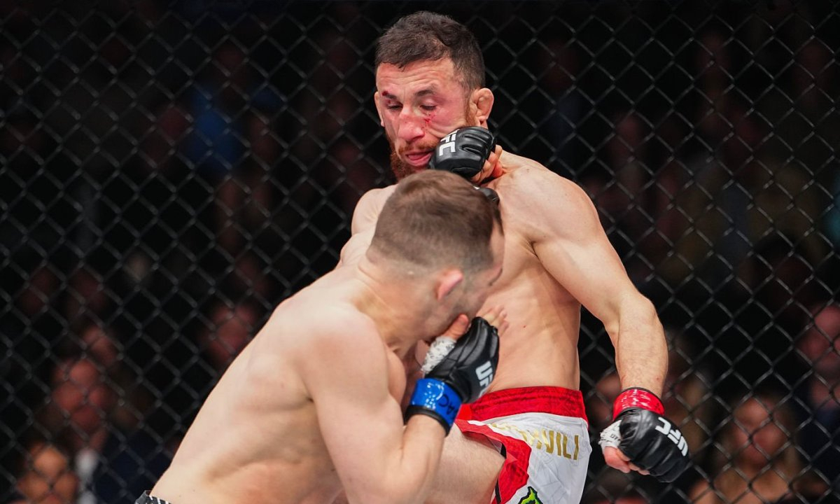 Бой-реванш Двалишвили — Ян за титул чемпиона UFC закончился сенсацией