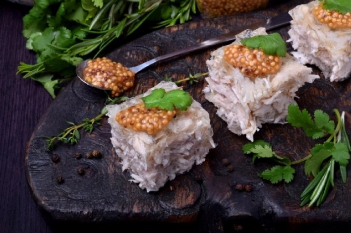 Сколько холодца можно съесть в день