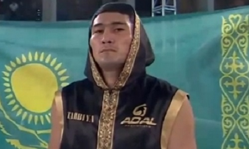 Казахстанского боксера хотят лишить боя за титул чемпиона мира