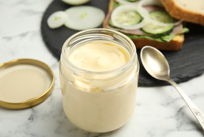 Эндокринолог назвала скрытую опасность майонеза