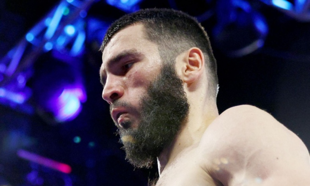 Артур Бетербиев выбрал между Хабибом Нурмагомедовым и Исламом Махачевым