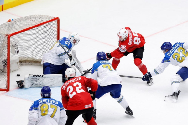 Худший сезон «Барыса», год простоя в UFC и провалы сборных. Главные спортивные разочарования Казахстана в 2025 году