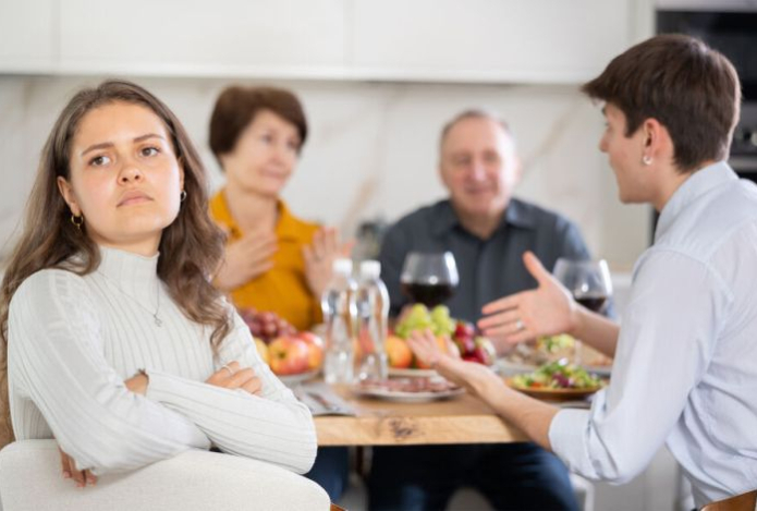 Как не «устать» от родственников в праздники