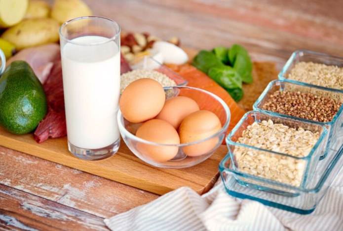 Какие продукты помогают вырабатывать «гормон счастья»