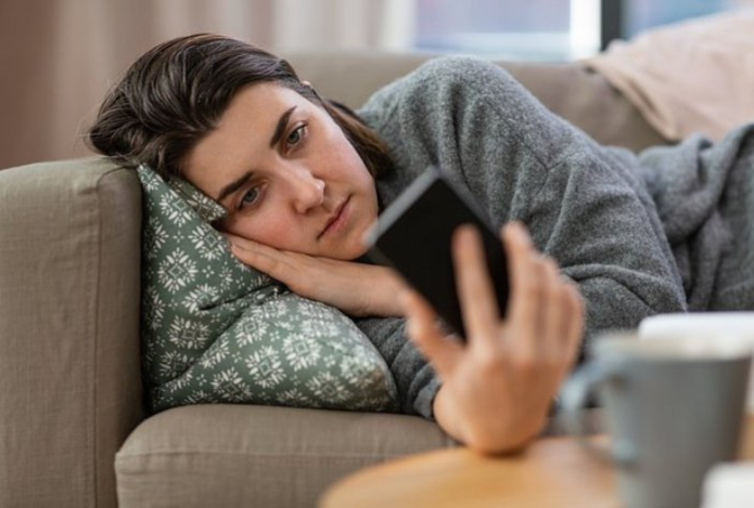 Почему в конце года многие люди ощущают упадок сил и подавленность