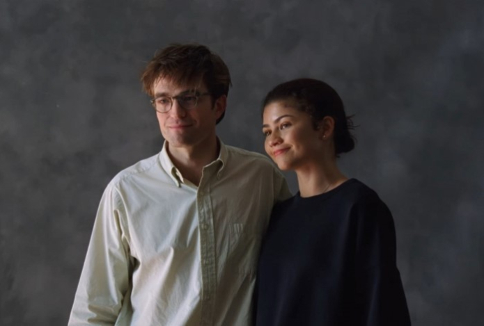 Роберт Паттинсон и Зендея готовятся к грандиозной драме на постере фильма «Драма». Видео