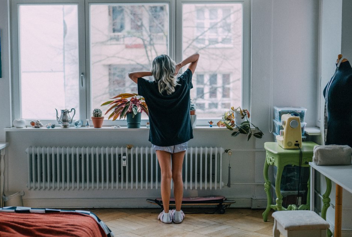 Ученый объяснил, почему зумеры видят мир пугающим