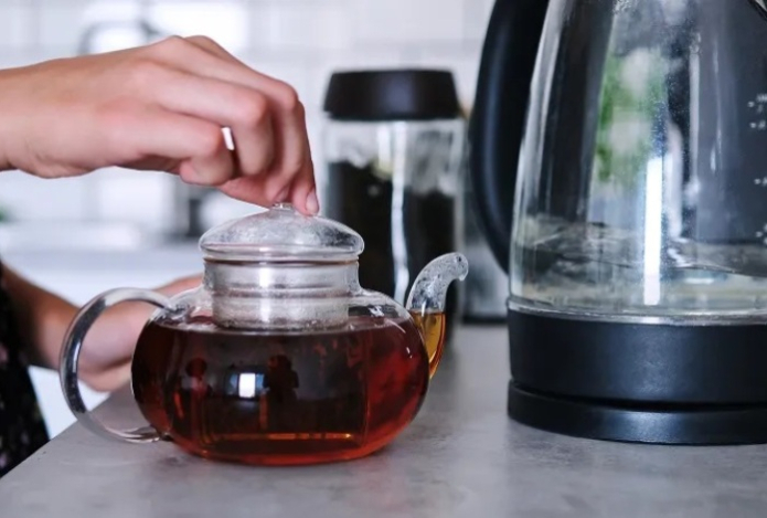 Пять способов, как применить заварку от чая в быту с пользой
