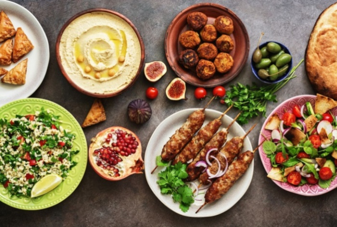 Кардиолог перечислил продукты, от которых стоит отказаться зимой для здоровья сердца