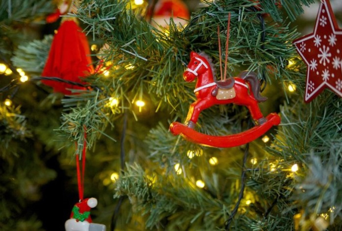 Испытывающим сильный стресс перед Новым годом людям дали три совета