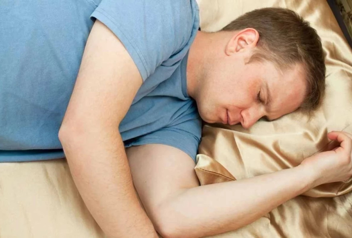 Почему мы говорим во сне и когда стоит беспокоиться?