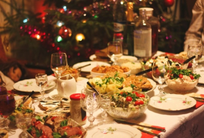 Нефролог назвала продукты с новогоднего стола, которые перегружают почки