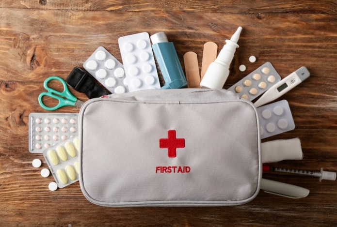 Что должно быть в аптечке на случай отравления
