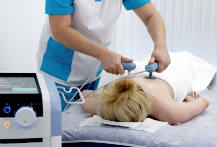 Почему физиотерапия важна для суставов зимой