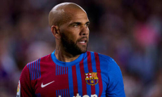 Дани Алвес купил футбольный клуб в Европе