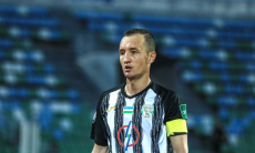 Титулованный узбекистанский футболист завершил карьеру