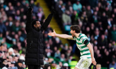 Главный соперник нового клуба Чеснокова остался без тренера