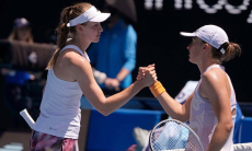 Елена Рыбакина превзошла Игу Швентек