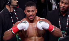 Энтони Джошуа завершил карьеру в боксе