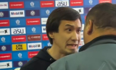 Фанаты «Актобе» ворвались на пресс-конференцию с новым руководством и выдвинули требование. Видео