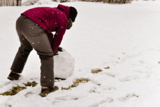 Что и как построить из снега во дворе