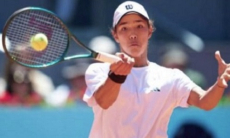 Камбэком обернулся матч казахстанского теннисиста за полуфинал турнира в Испании