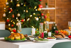 Гастроэнтеролог назвала методы борьбы с метеоризмом после застолий