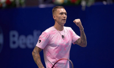 Двумя сетами обернулся матч казахстанца на турнире в Великобритании