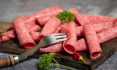 Три пищевых консерванта связали с повышенным риском развития рака