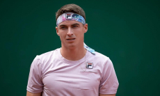 Казахстанский теннисист сыграл первый матч на международном турнире