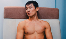 Еркебулан Токтар был избит двукратным чемпионом. Видео