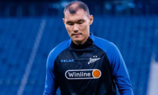 Футболисты «Зенита» жестоко отомстили Нуралы Алипу. Видео