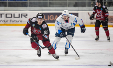 Матч аутсайдеров чемпионата Казахстана обернулся 13 шайбами