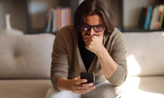 Названы способы защитить психику от плохих новостей