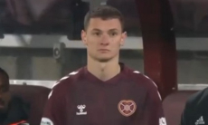 Видео долгожданного дебюта Ислама Чеснокова за «Хартс»