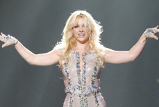 Бритни Спирс снова обманули — её сын создал иллюзию возвращения на сцену