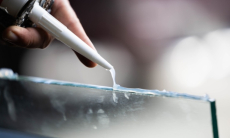 Как склеить разбитое стекло