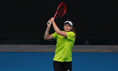 Озвучена судьба второго матча Елены Рыбакиной на Australian Open-2026