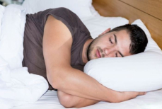 Безопасно ли спать с включенным наматрасником с подогревом