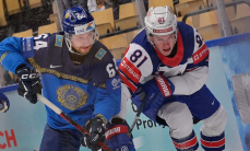 Хоккеист сборной Казахстана отказался от «Барыса»