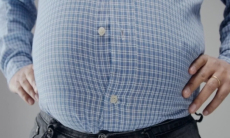 Японцы показали упражнение, чтобы навсегда убрать жир с живота