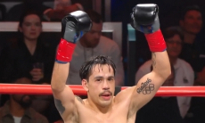 Досрочной концовкой обернулся бой непобеждённых боксёров