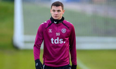 Ислам Чесноков остался вне заявки «Хартс» и сделал заявление