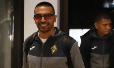 «Кайрат» прибыл в Лондон на матч с лидером Лиги Чемпионов