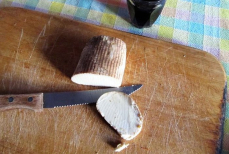 Названы пять самых полезных видов сыра