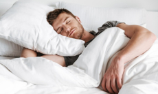 Врачи предупредили об опасности ночного скрежета зубами