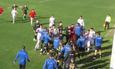 Драка произошла в первом матче «Кайсара» после подписания Виктора Мозеса. Видео