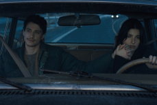 Объявлена дата выхода сериала Netflix «Случится что-то ужасное»