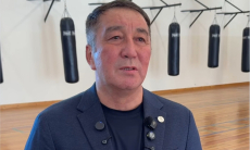 Кайрат Сатжанов получил награду от министра